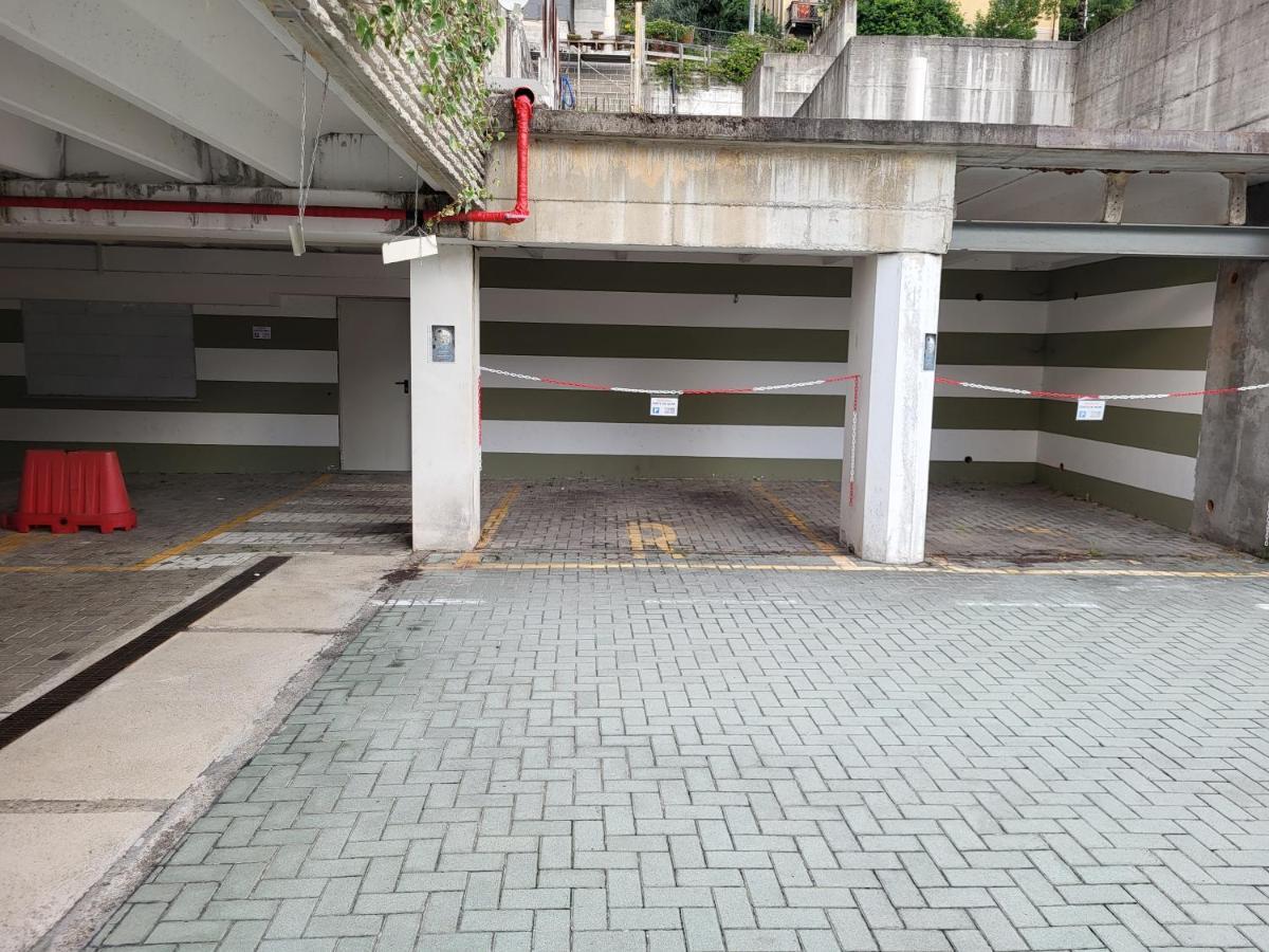 Ferienwohnung Ca De Mez Luino Exterior foto
